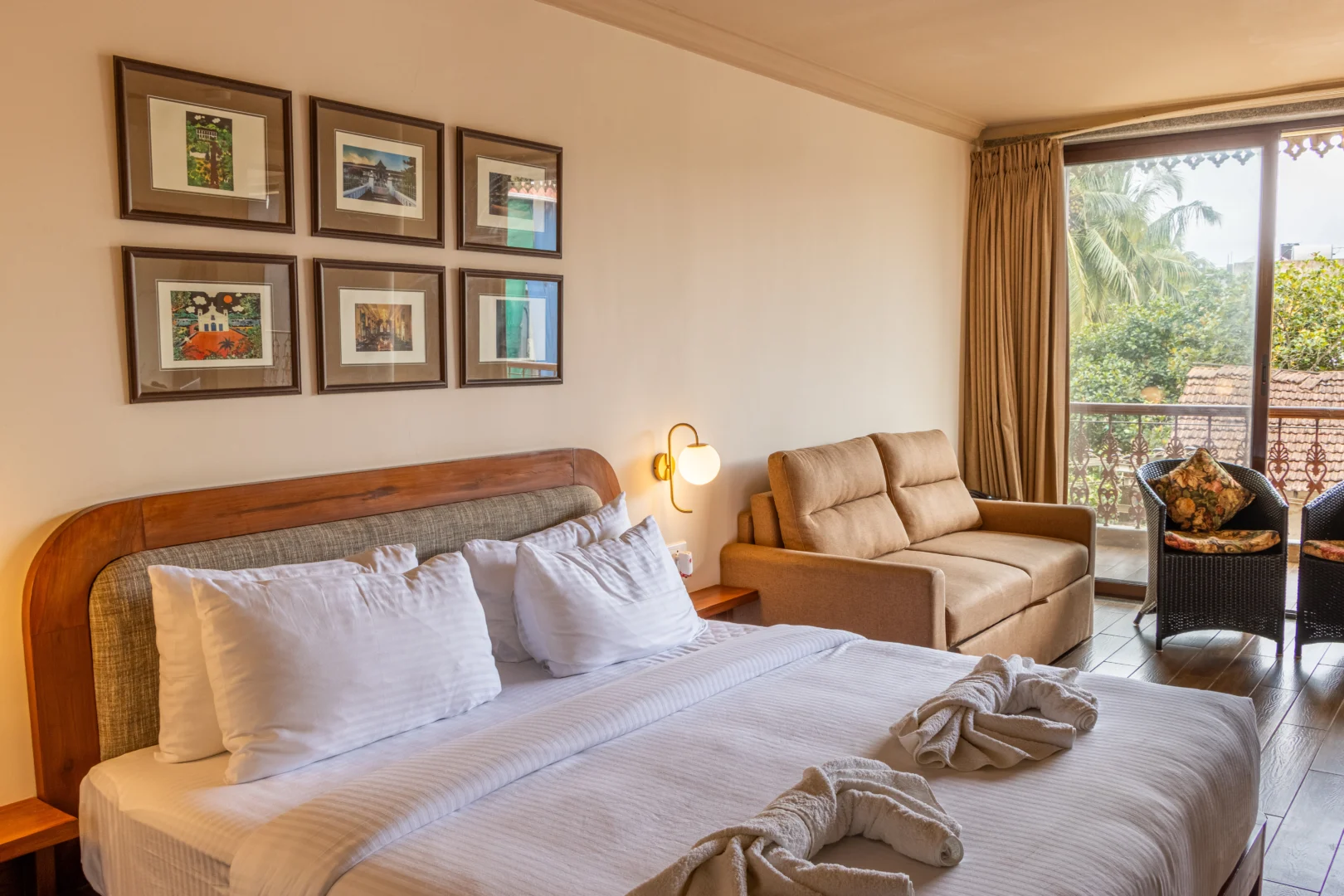 Family-Friendly Luxury: Deluxe and Premium Rooms in North Goa, Casa Peacock 