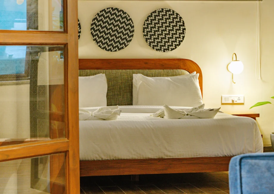 holiday inn goa